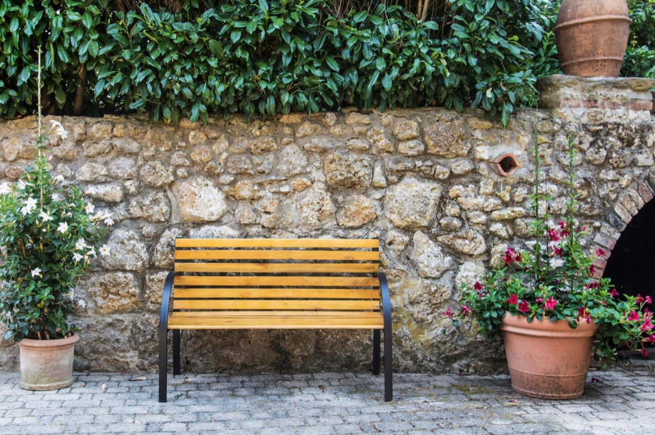 סיינה Podere La Miniera Relax & Food מראה חיצוני תמונה